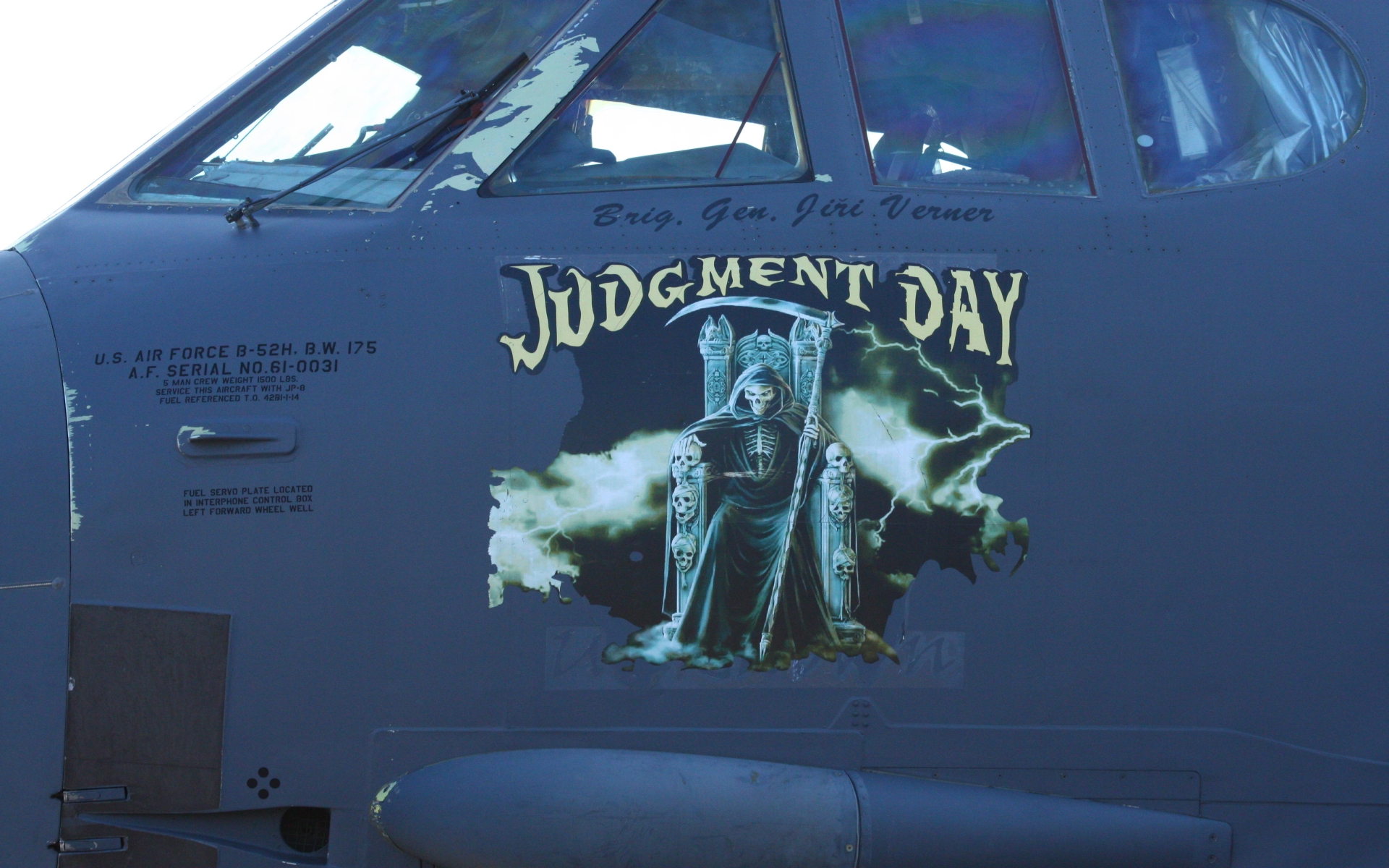 Aircraft Nose Art Wallpapers