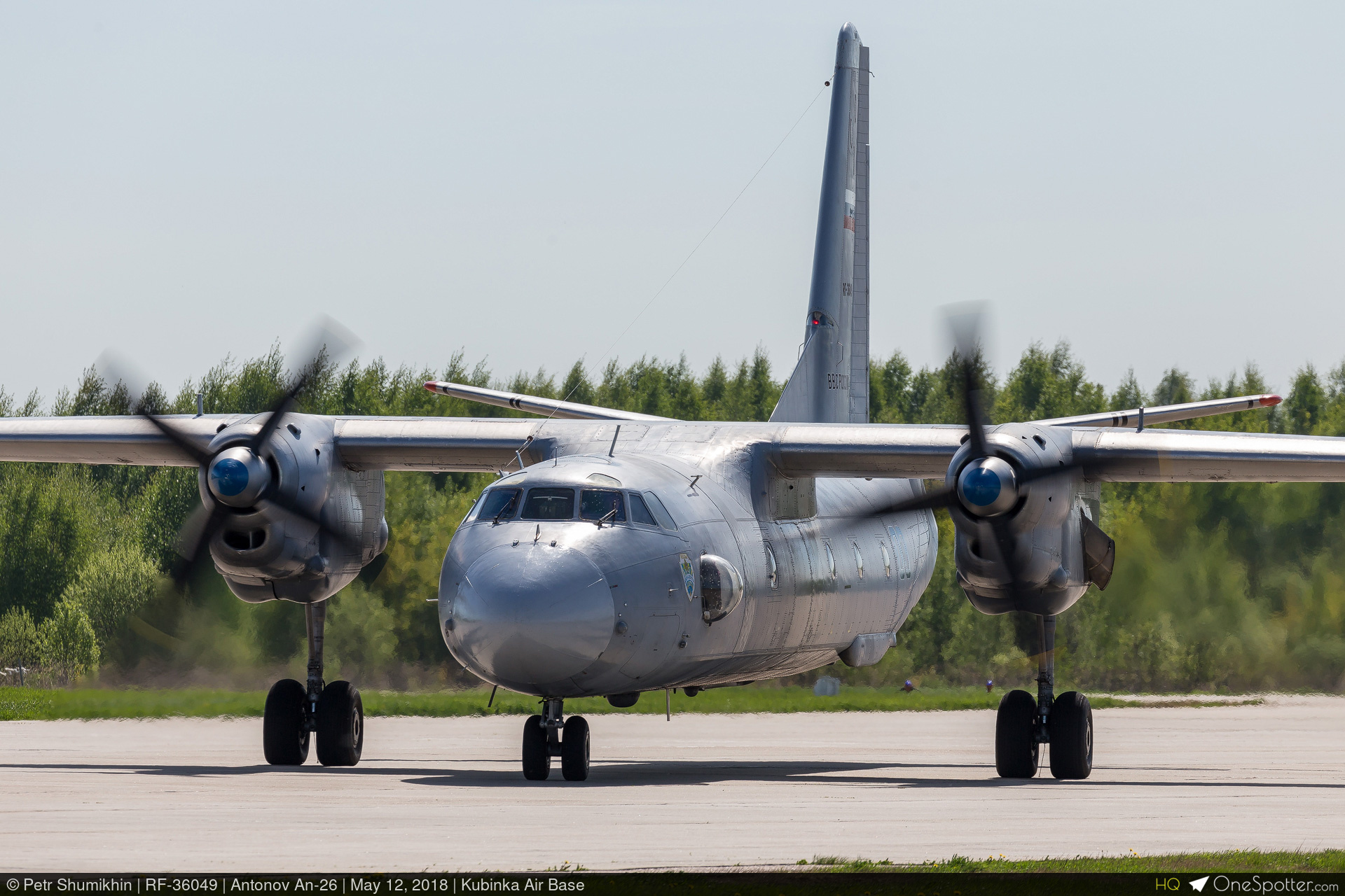 Antonov An-26 Wallpapers