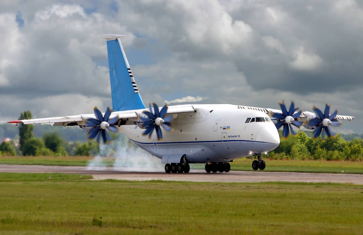 Antonov An-70 Wallpapers