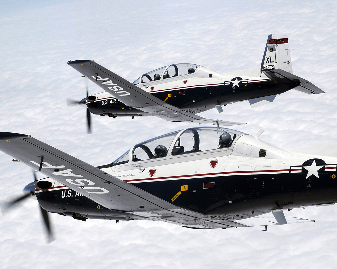 Beechcraft T-6 Texan Ii Wallpapers