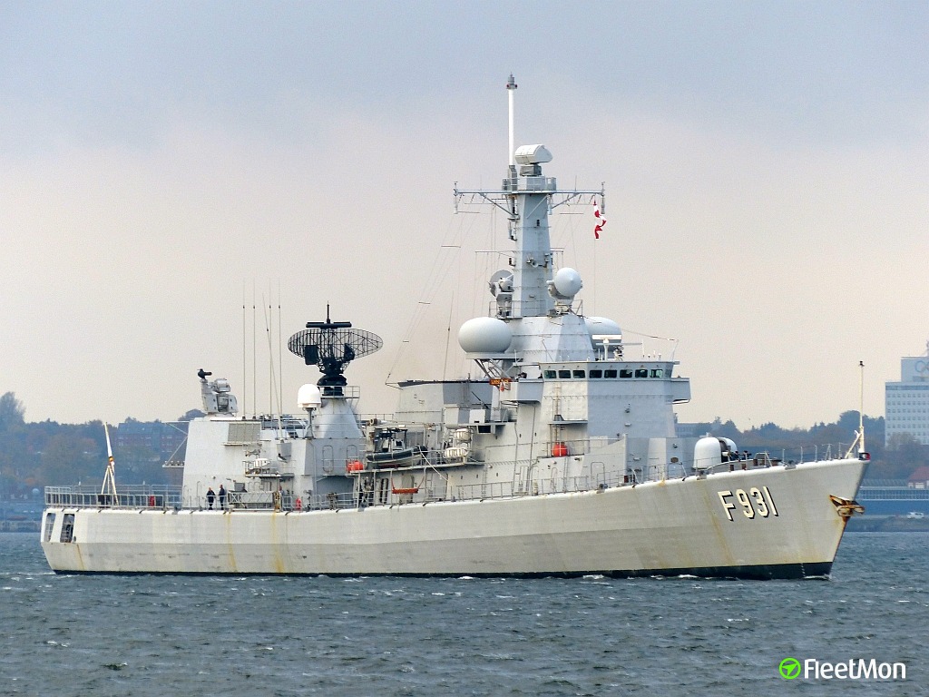 Belgian Frigate Louise-Marie (F931) Wallpapers