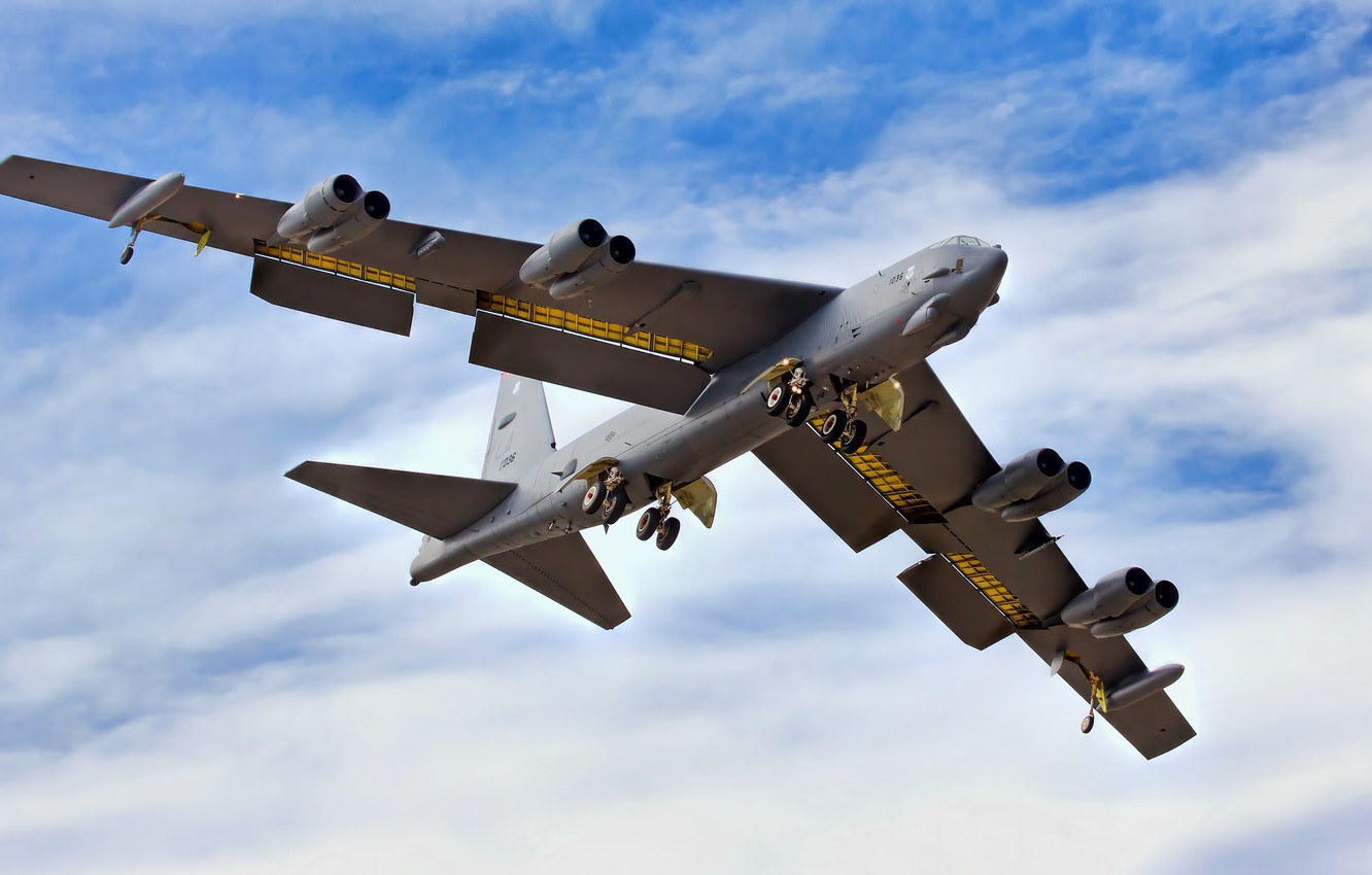 Boeing B-52 Stratofortress Wallpapers