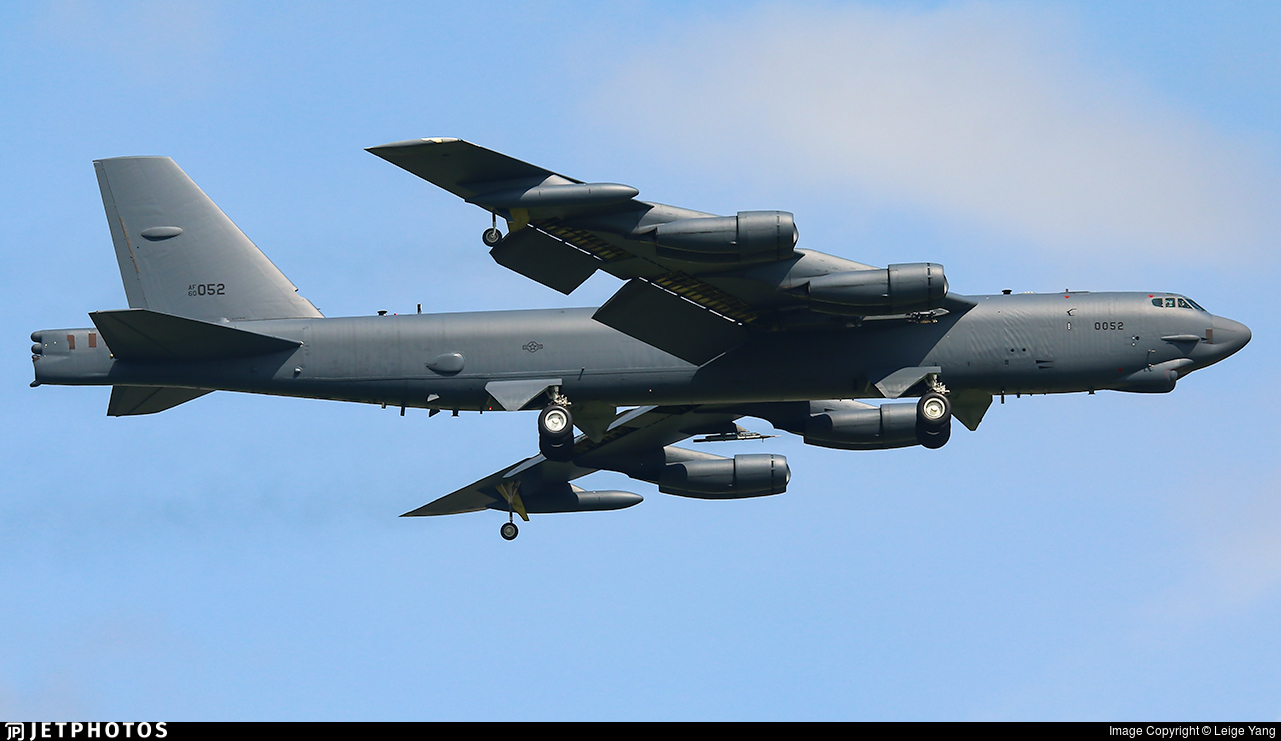 Boeing B-52 Stratofortress Wallpapers