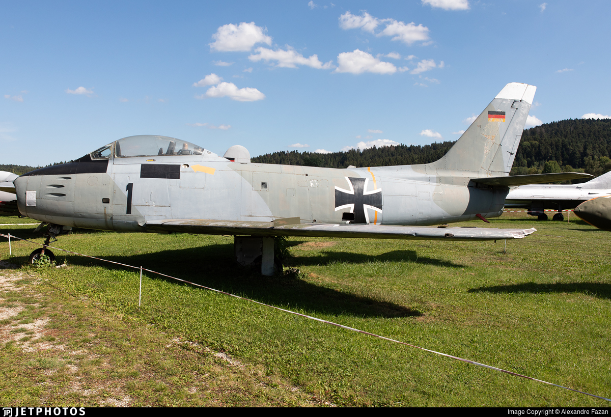 Canadair Cl-13A Sabre Mk.5 Wallpapers