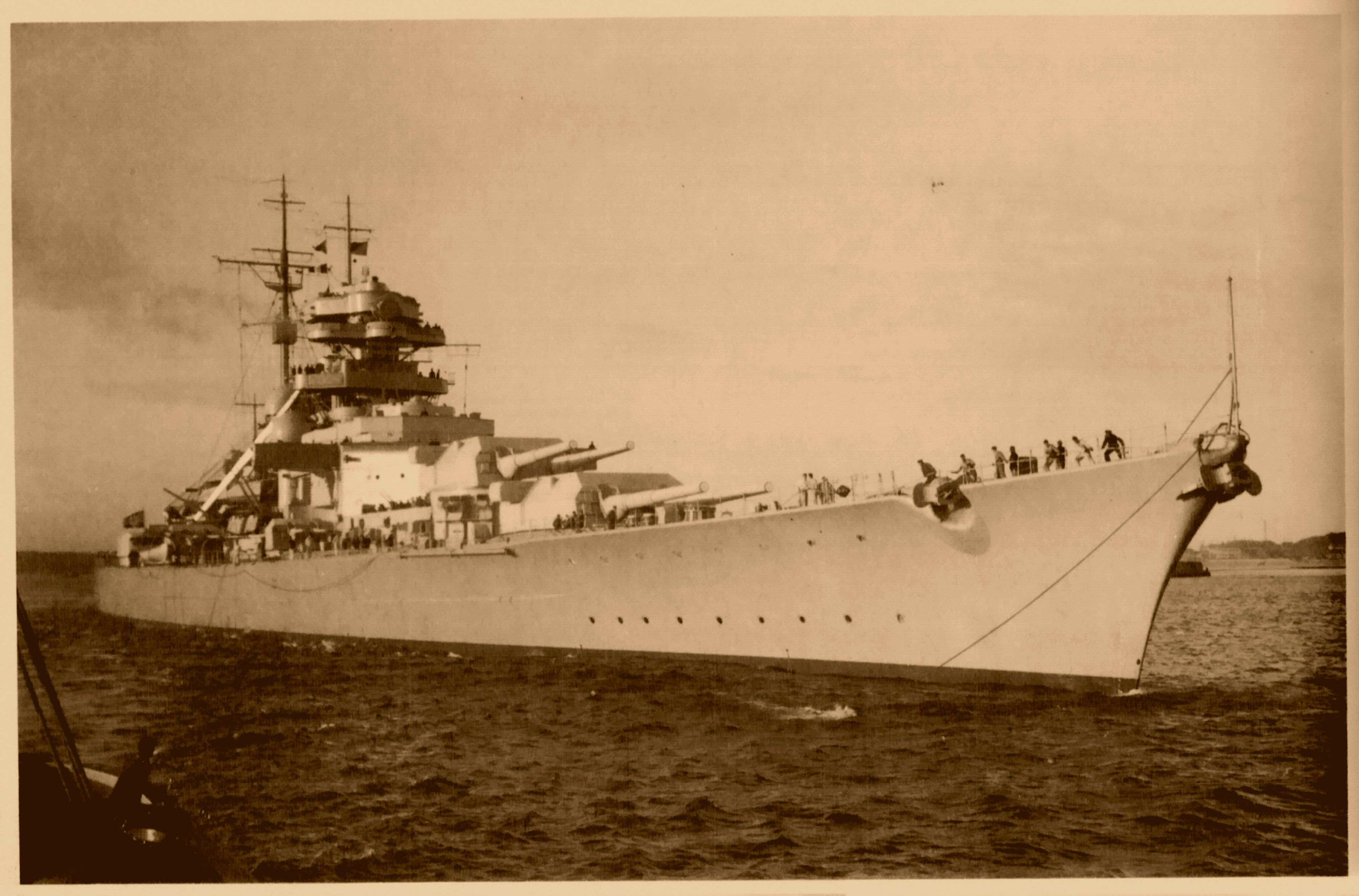 German Battleship Bismarck Wallpapers