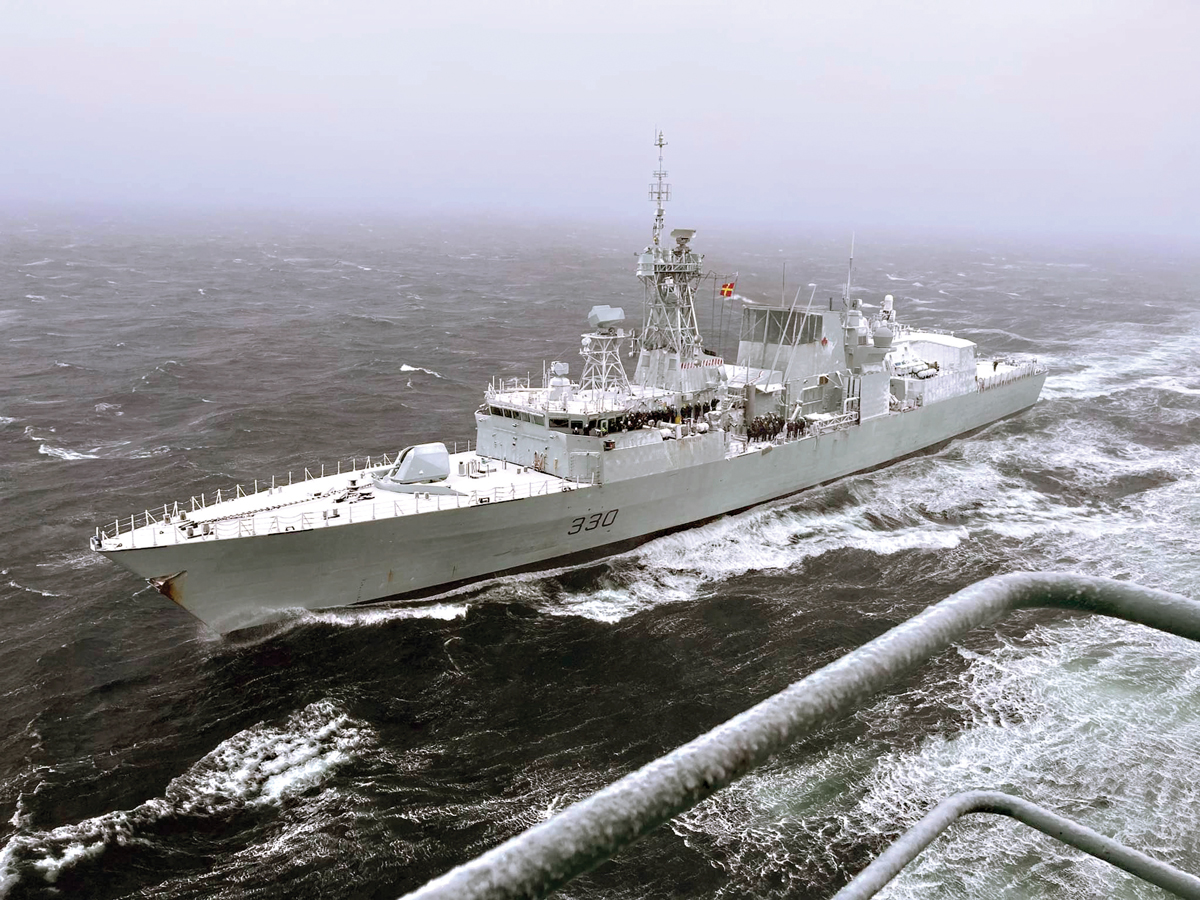 Hmcs Halifax (Ffh 330) Wallpapers