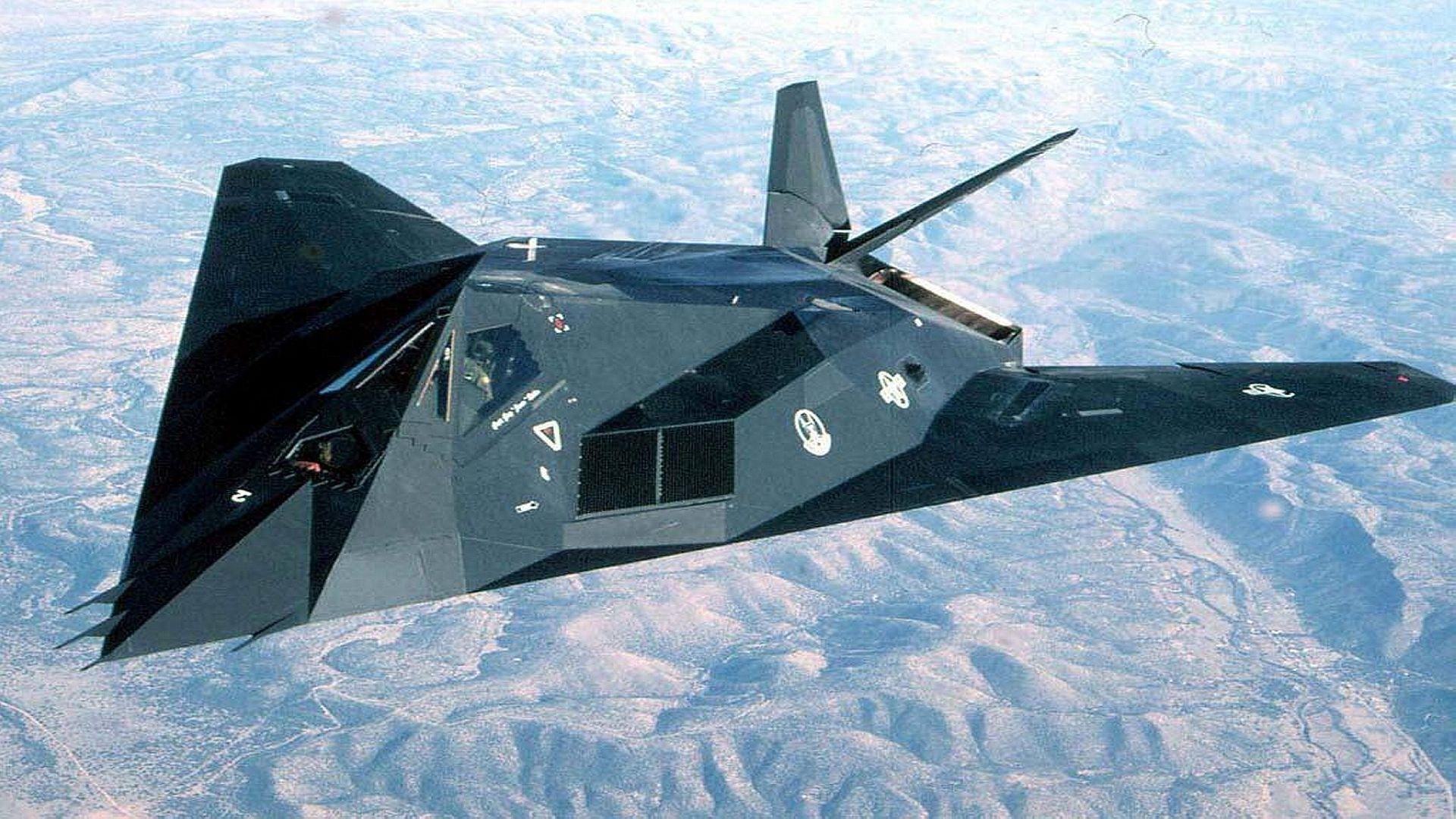 Lockheed F-117 Nighthawk Wallpapers