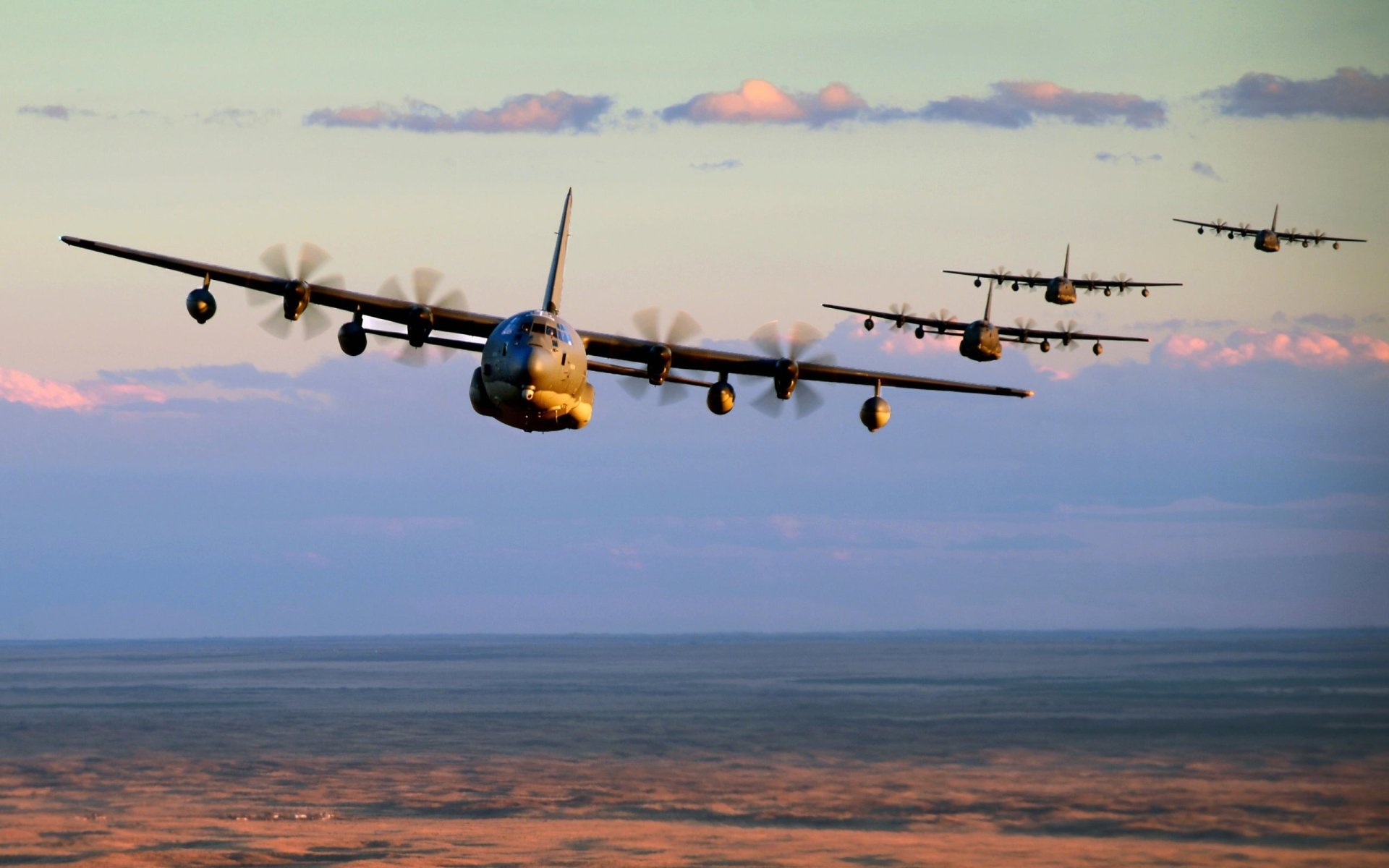 Lockheed Mc-130 Wallpapers