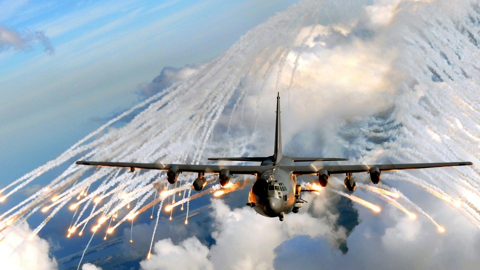 Lockheed Mc-130 Wallpapers