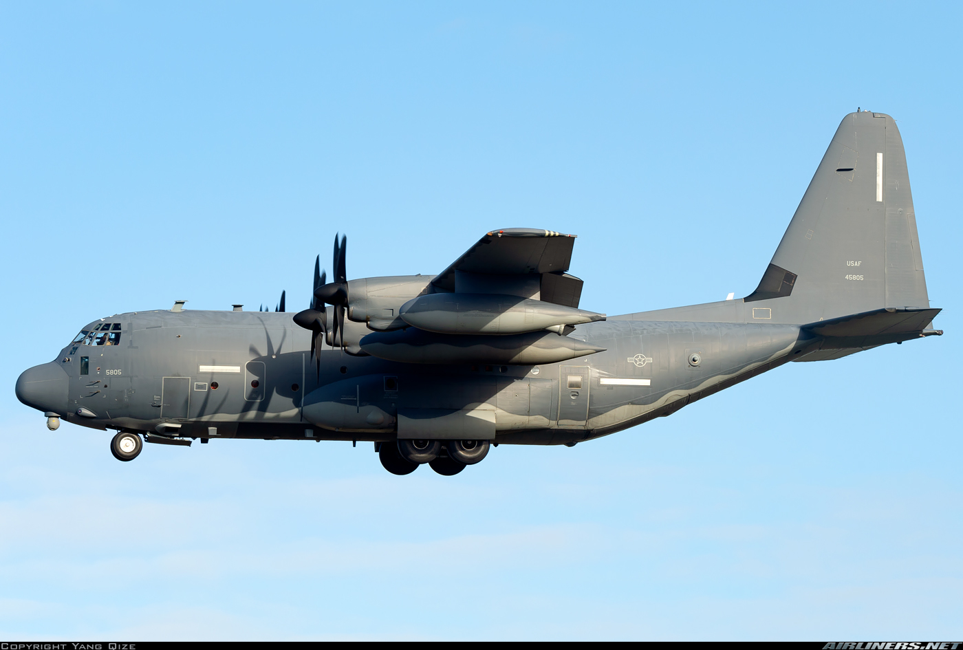 Lockheed Mc-130 Wallpapers