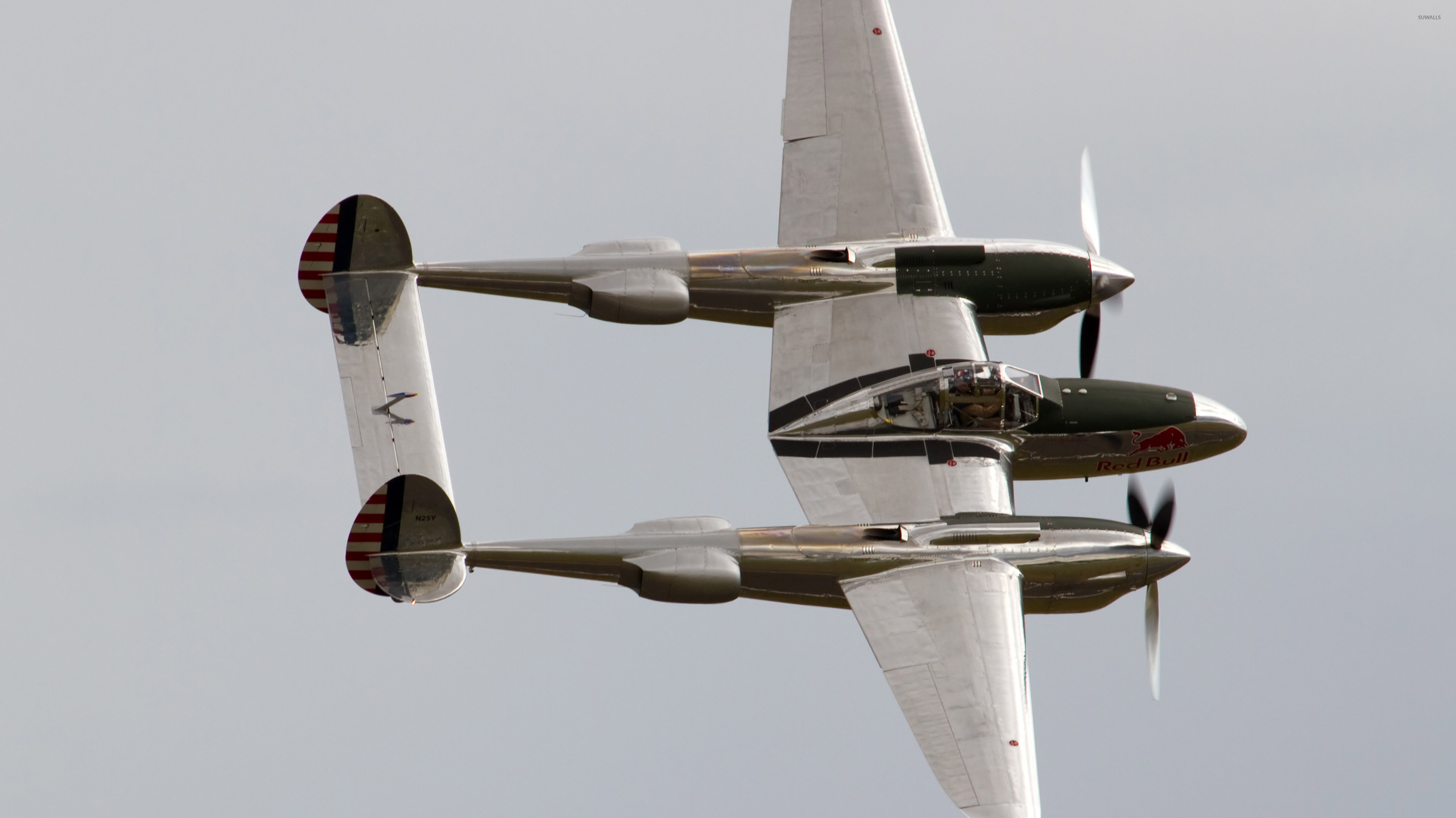 Lockheed P-38 Lightning Wallpapers