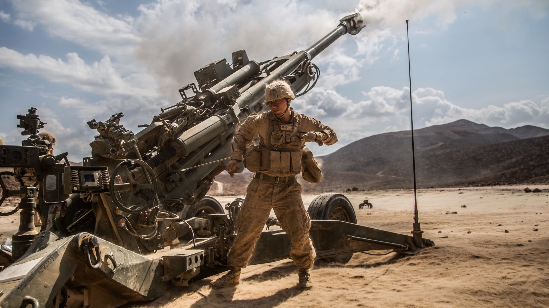 M777 Howitzer Wallpapers