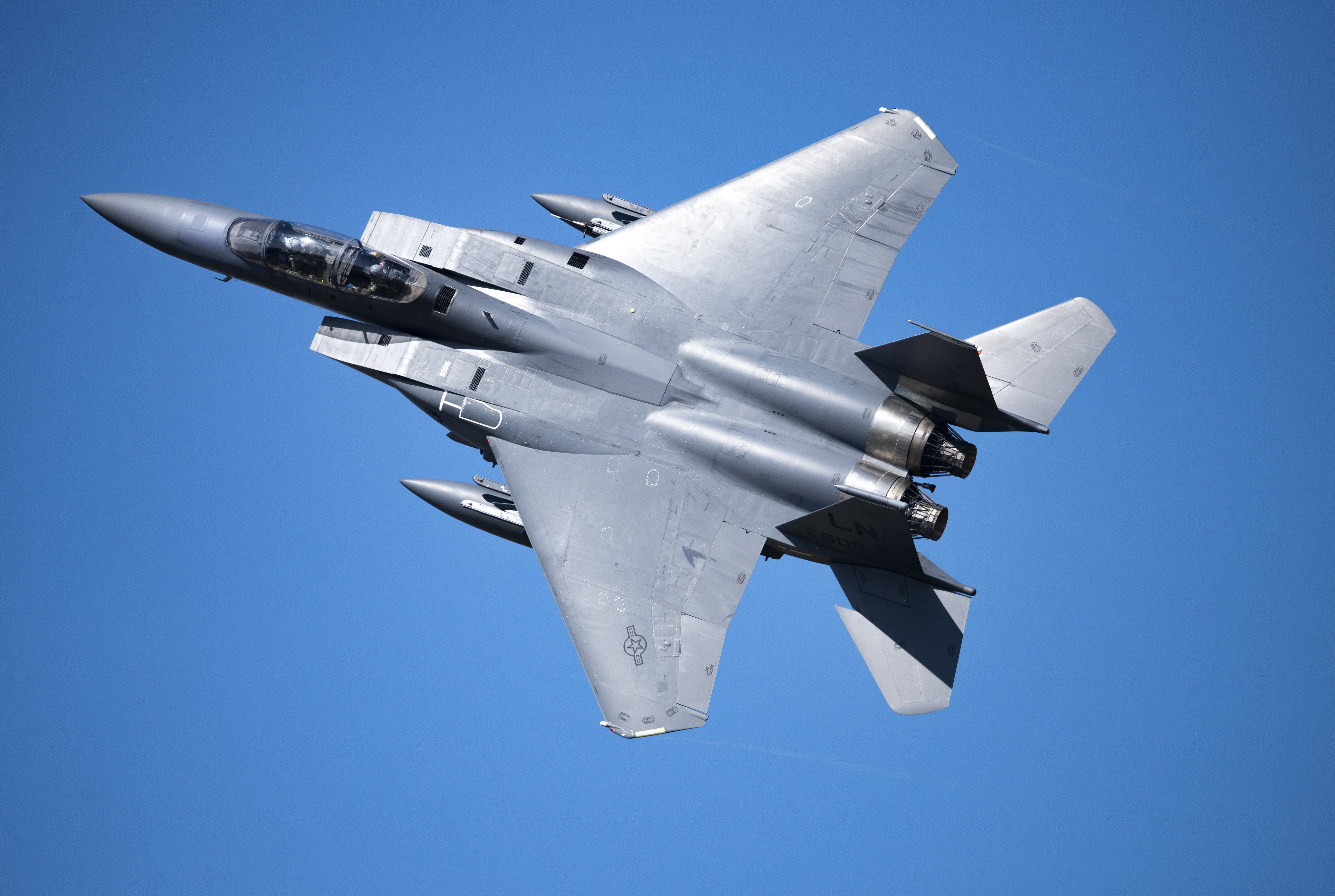 Mcdonnell Douglas F-15E Strike Eagle Wallpapers