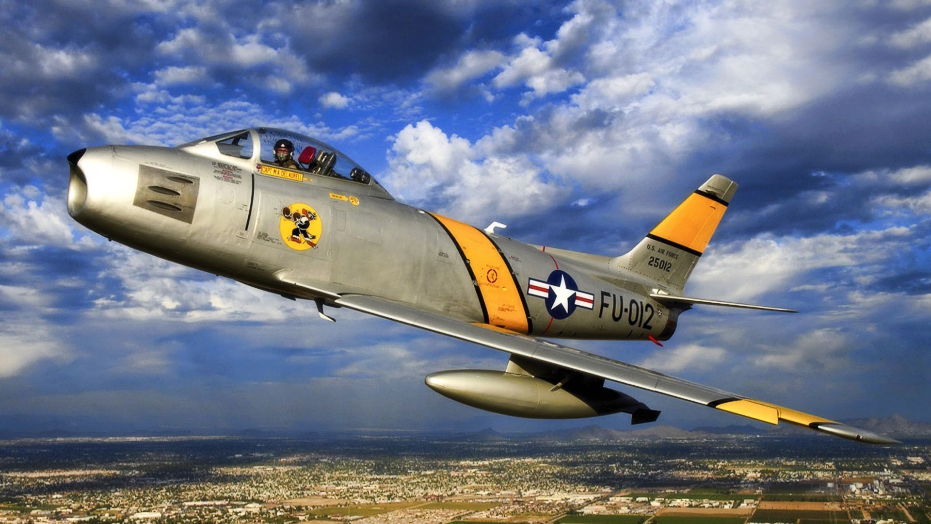 North American F-86 Sabre Wallpapers