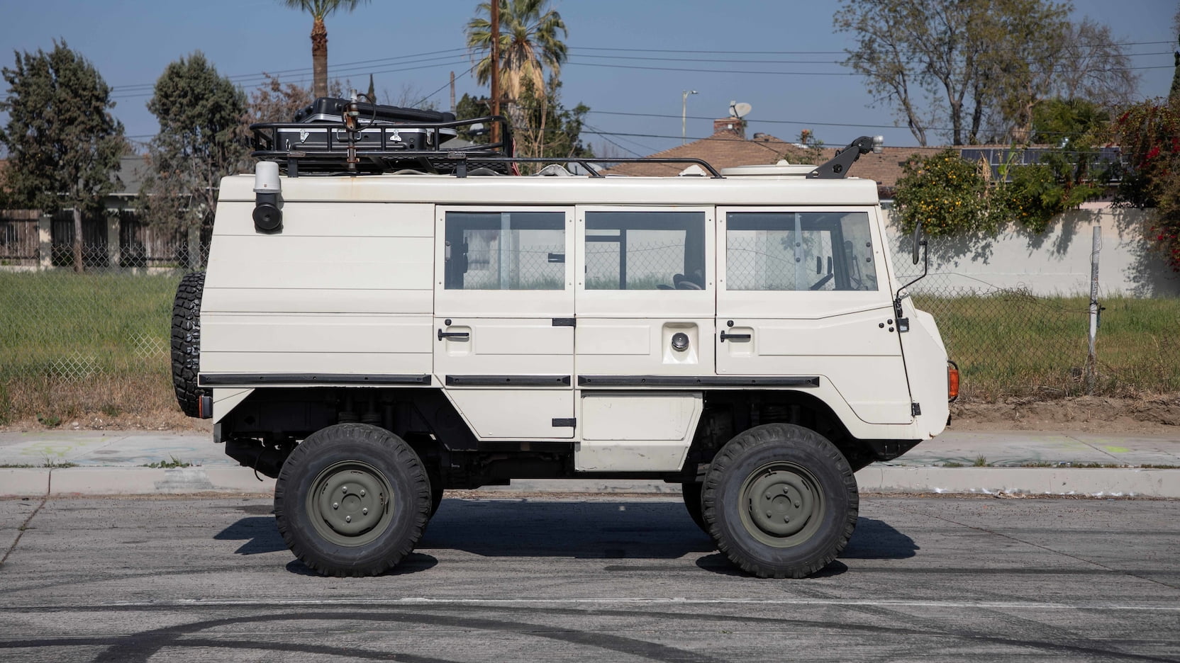 Pinzgauer High-Mobility All-Terrain Vehicle Wallpapers