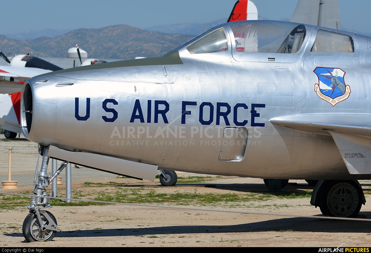 Republic F-84F Thunderstreak Wallpapers