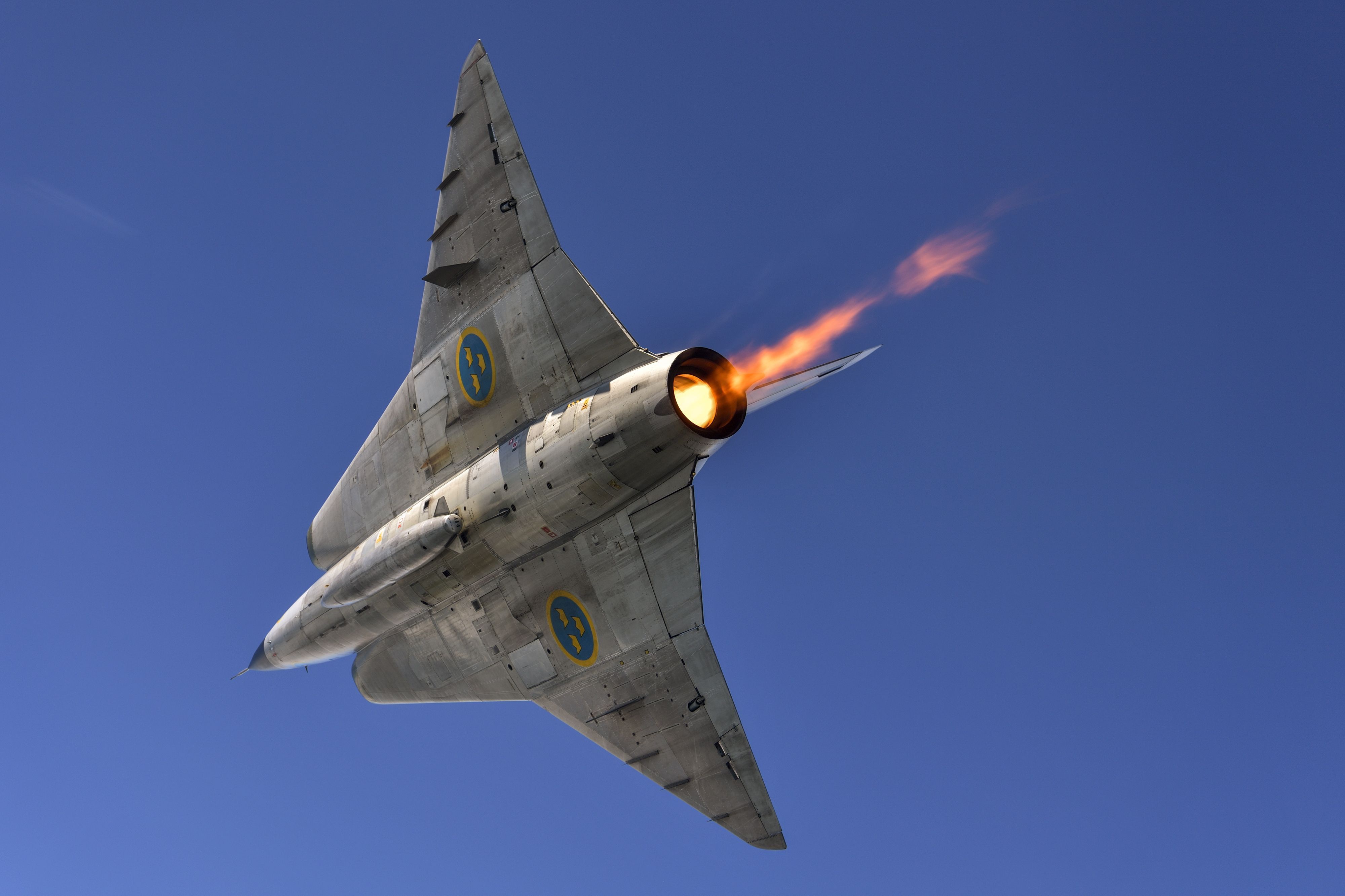 Saab 35 Draken Wallpapers