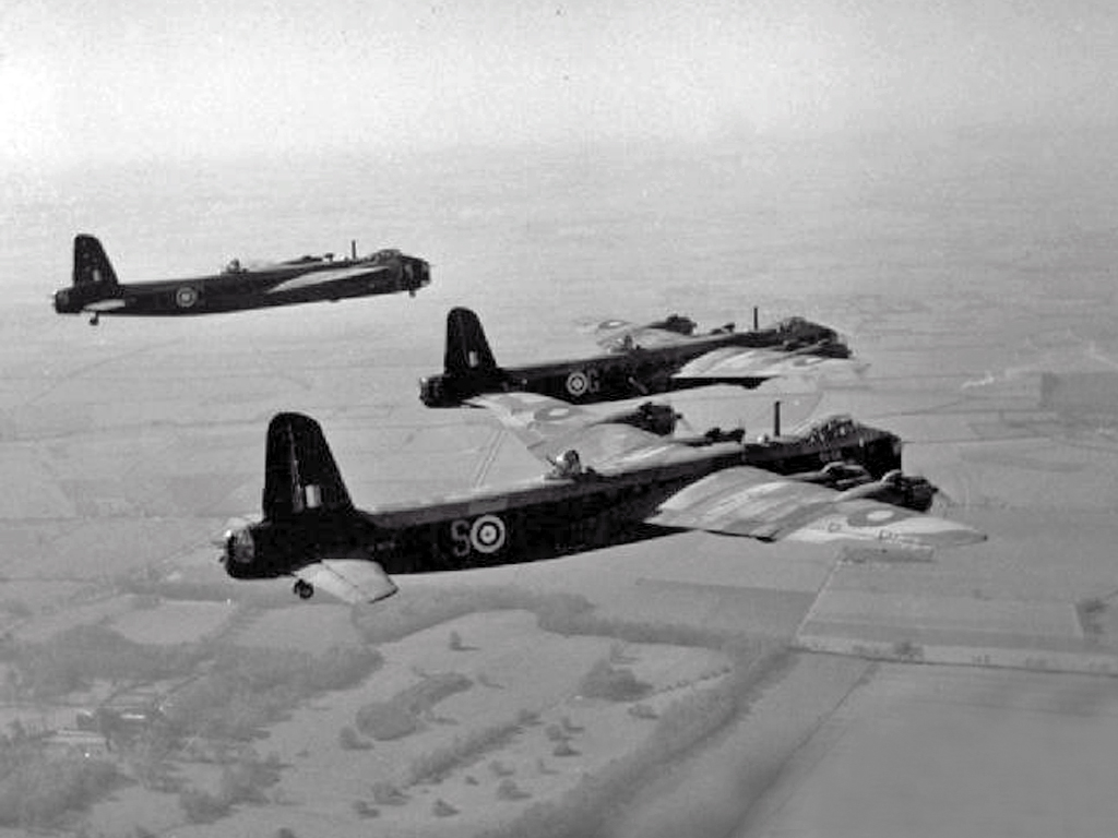 Short Stirling Wallpapers