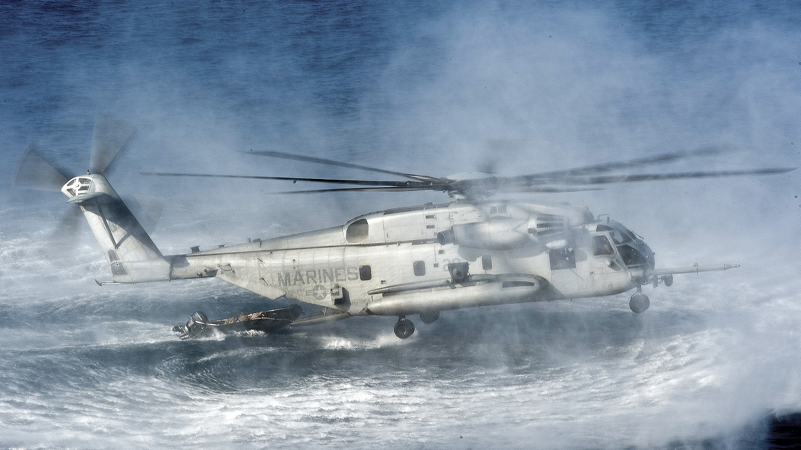 Sikorsky Ch-53 Sea Stallion Wallpapers