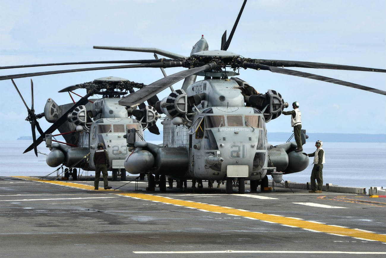 Sikorsky Ch-53 Sea Stallion Wallpapers