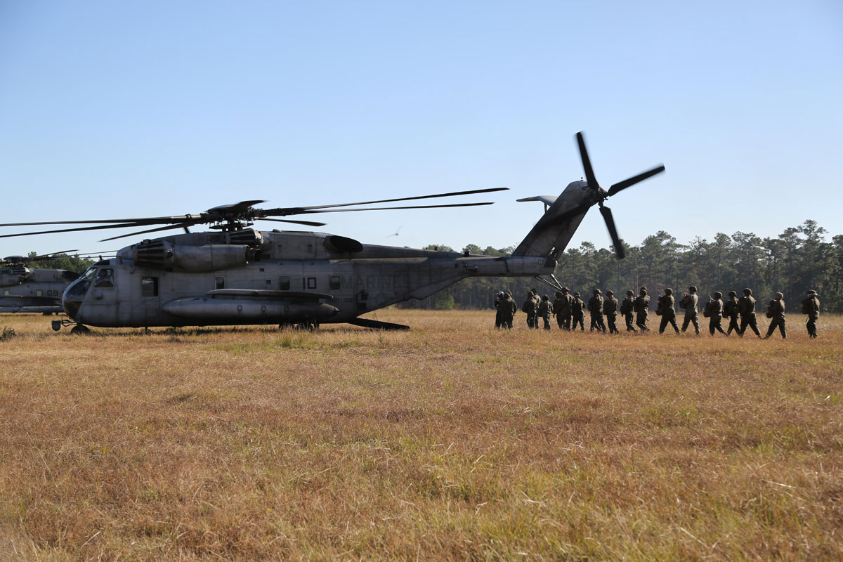 Sikorsky Ch-53E Super Stallion Wallpapers