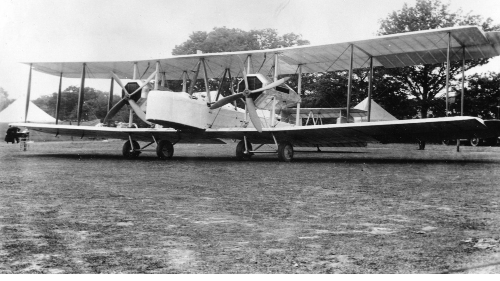 Vickers Vimy Wallpapers