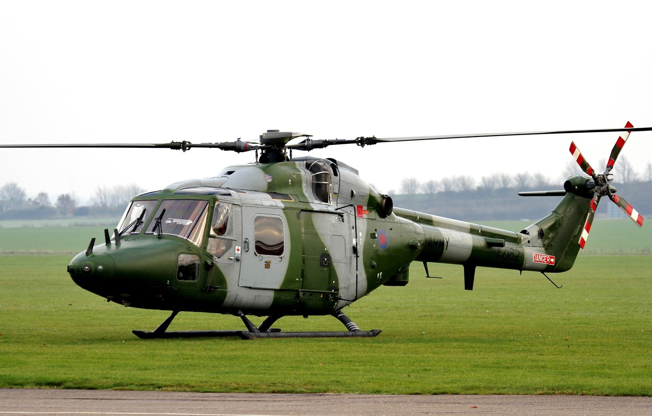 Westland Lynx Wallpapers