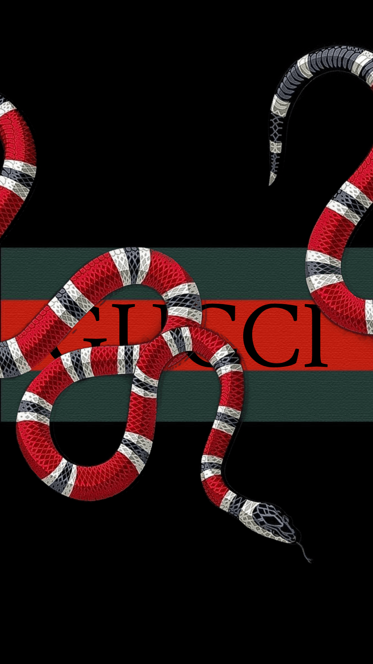 Cartoon Gucci Snake Wallpapers