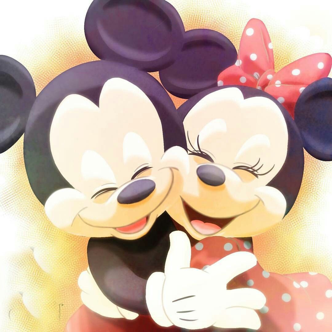 Mickey Mouse And Minnie In Love Wallpapers