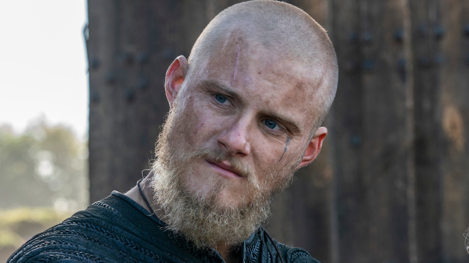 Alexander Ludwig As Bjorn Lothbrok Vikings Wallpapers