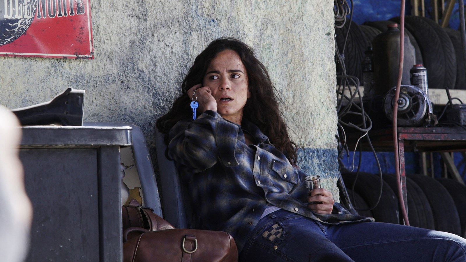 Alice Braga Hd Queen Of The South Wallpapers