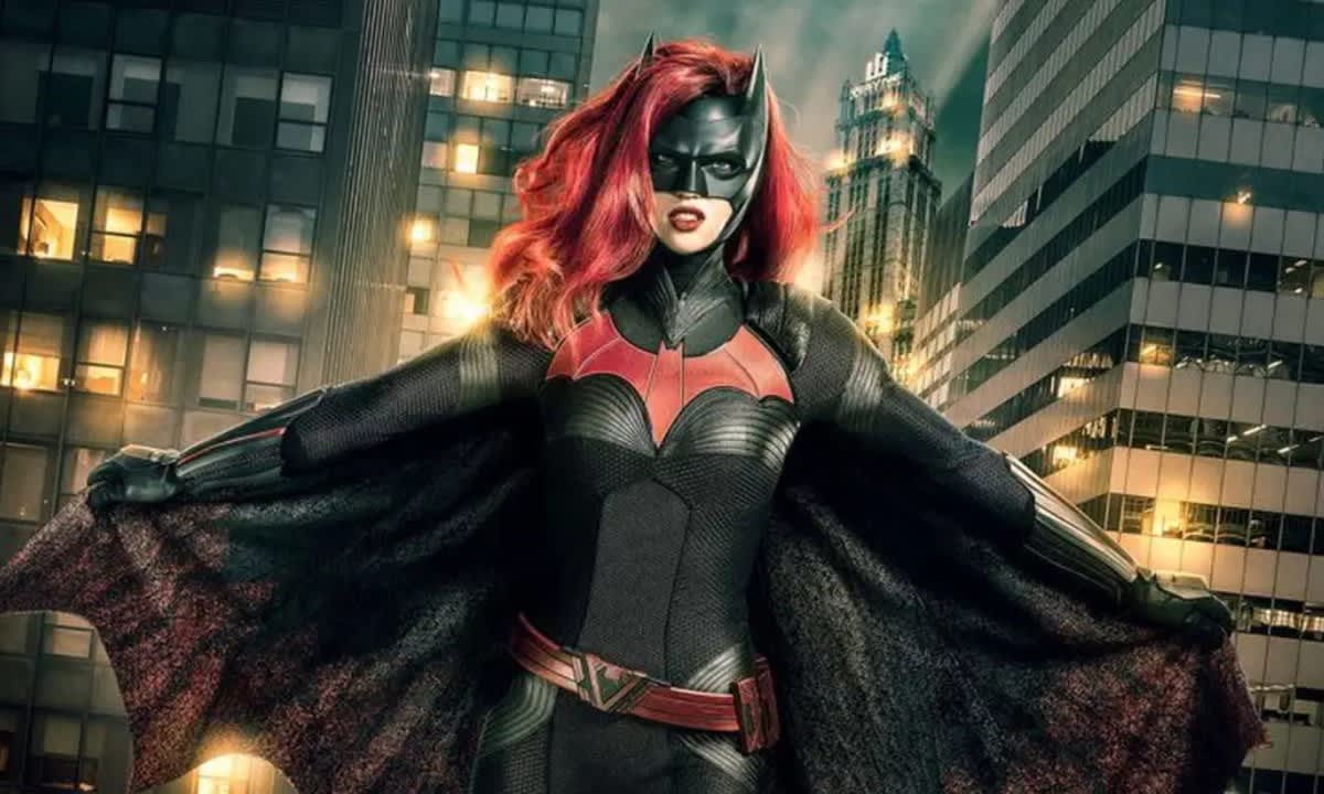 Beth Kane And Ruby Rose Batwoman Wallpapers