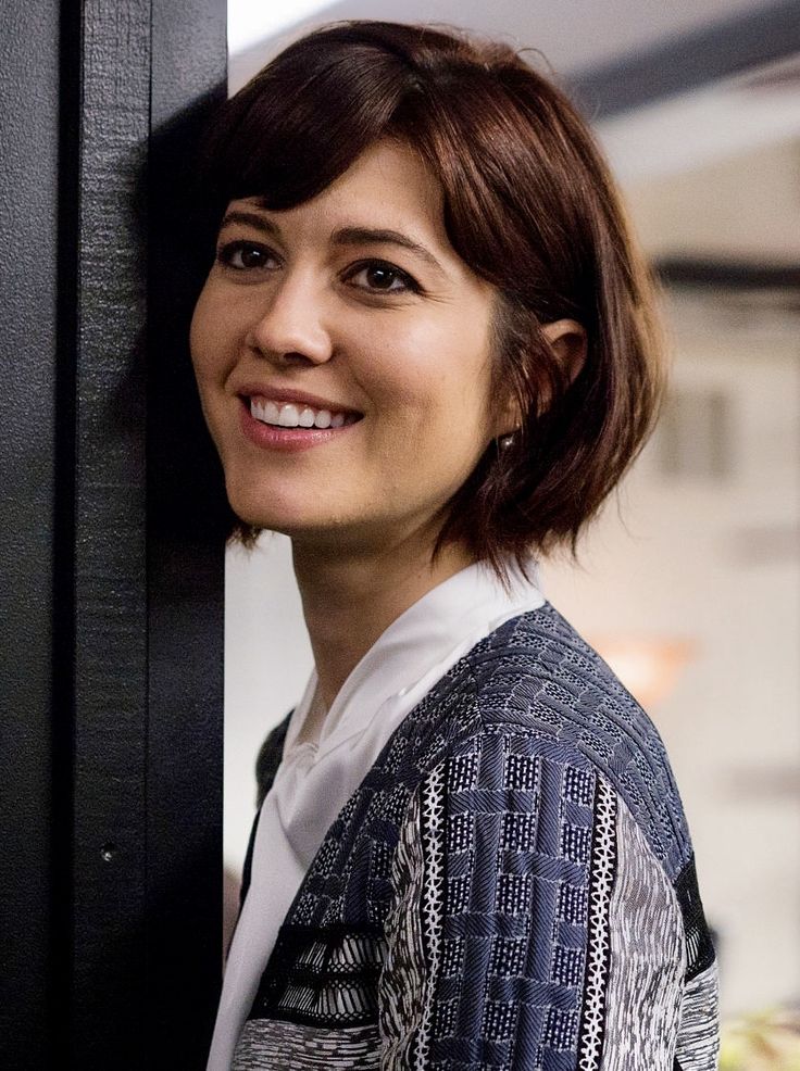 Braindead Mary Elizabeth Winstead  As Laurel Healy Wallpapers