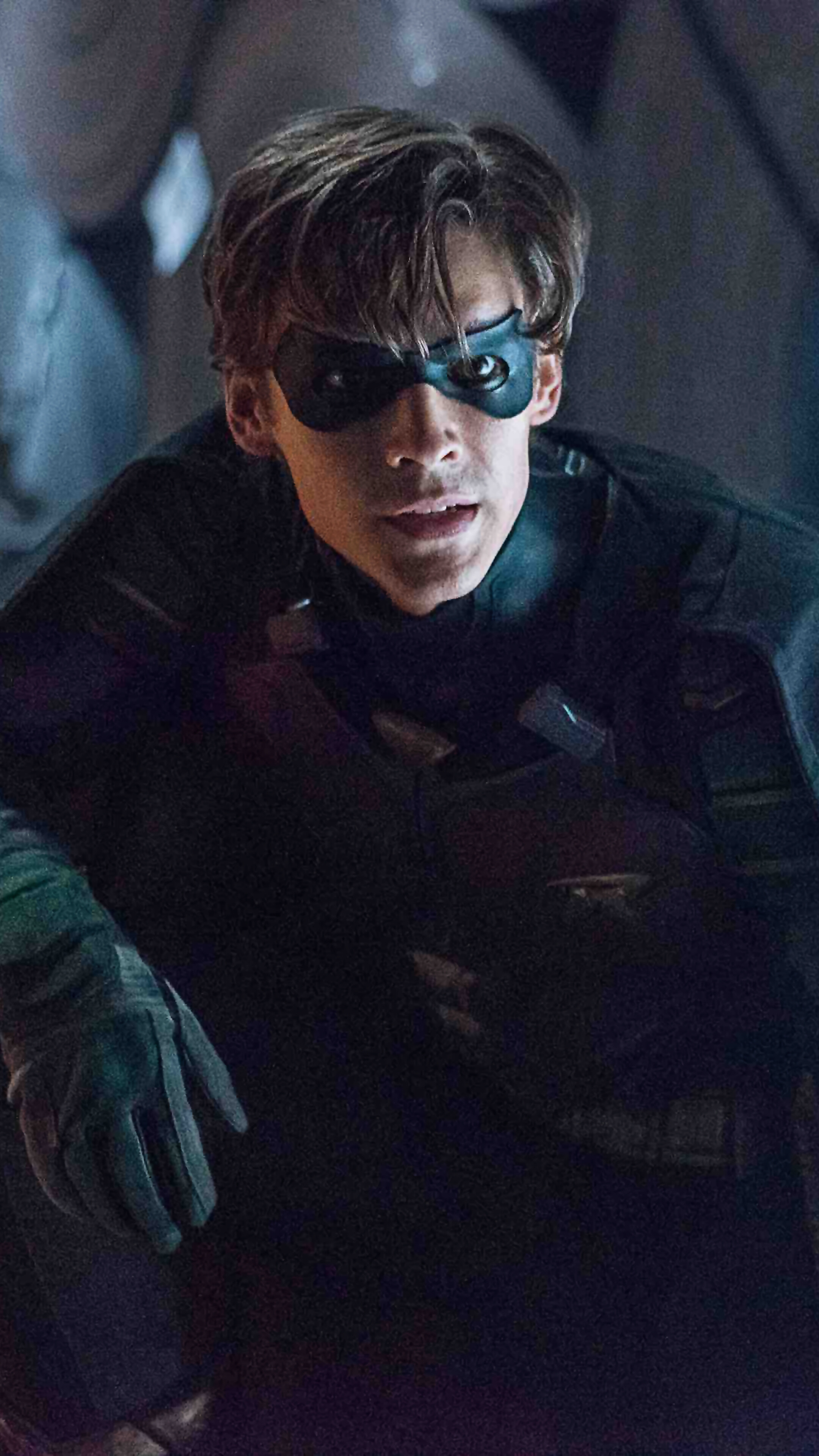 Dick Grayson As Nightwing In Titans Wallpapers