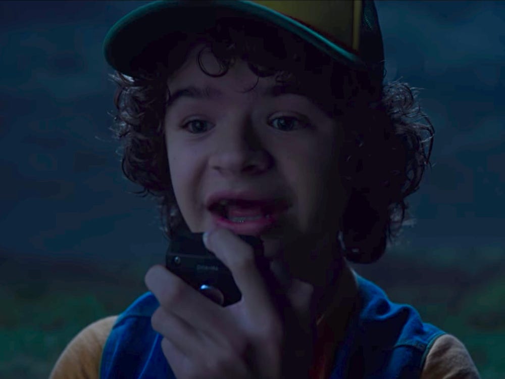 Eleven Mike Dustin Stranger Things 3 Photo Wallpapers
