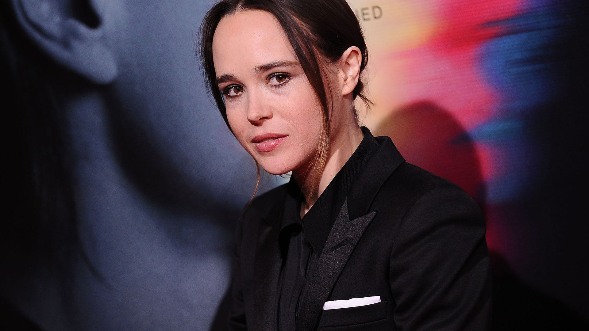 Ellen Page In The Umbrella Academy Wallpapers
