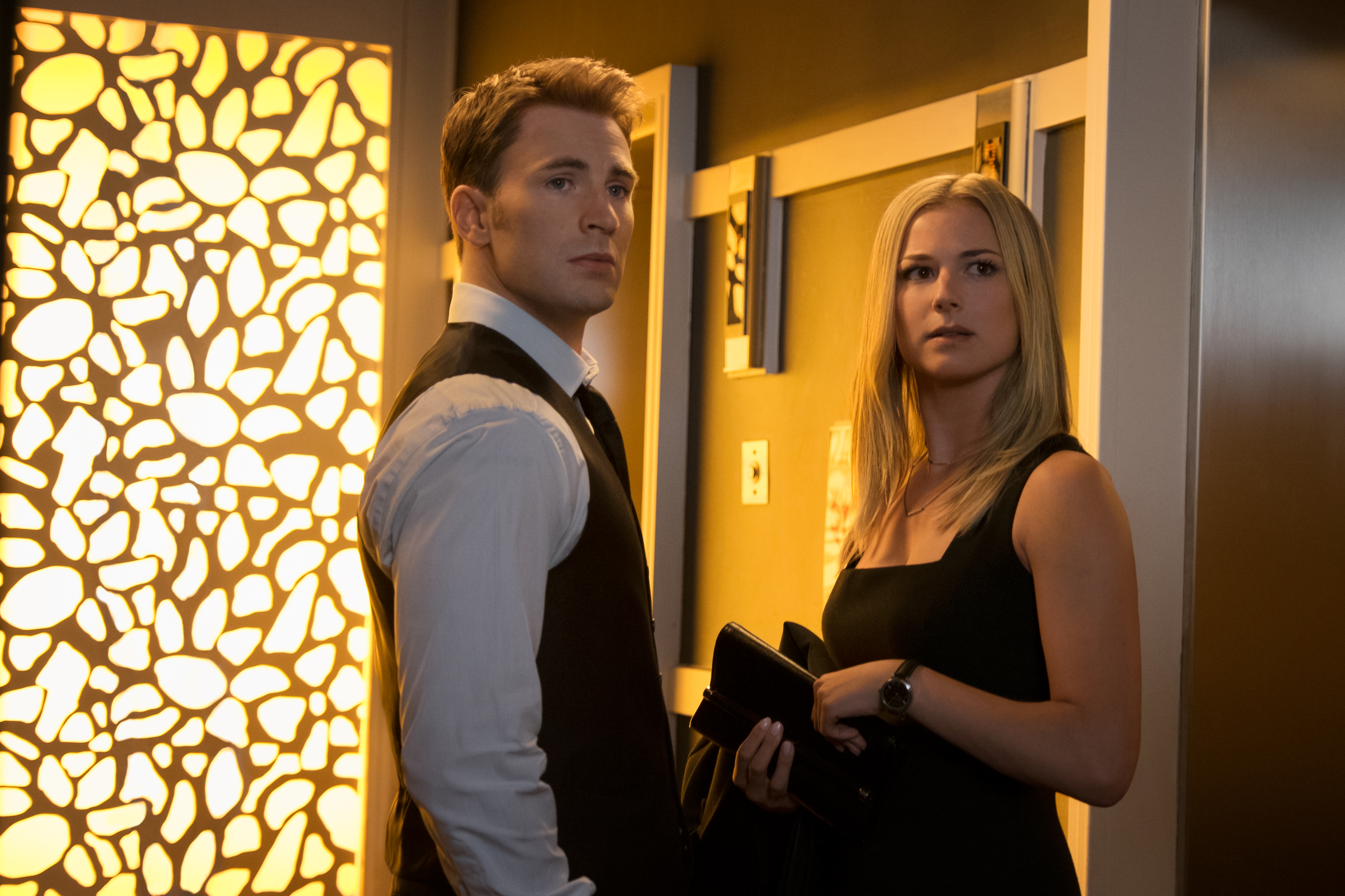 Emily Vancamp As Sharon Carter In The Falcon And The Winter Soldier Wallpapers