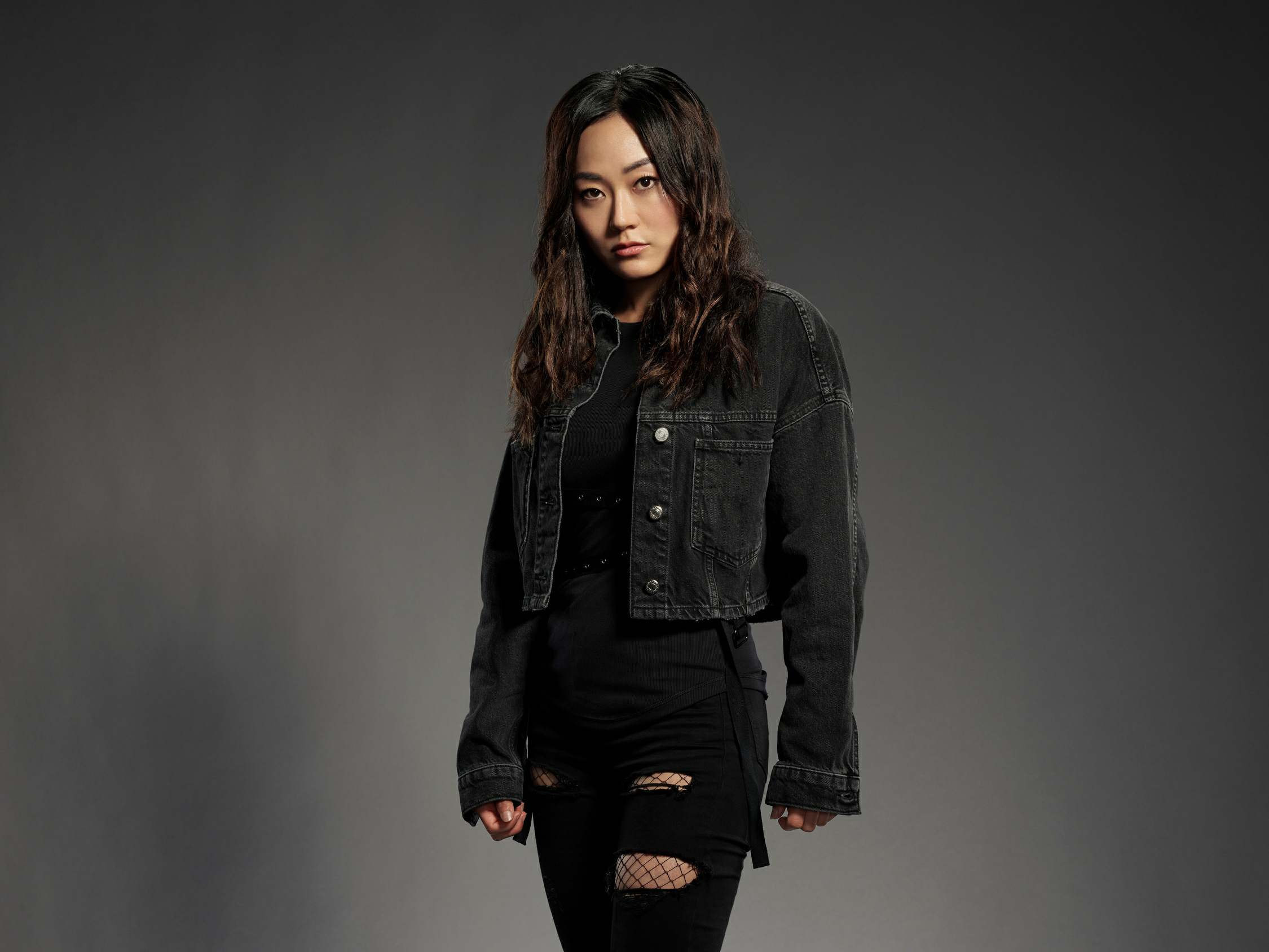 Karen Fukuhara As The Female In The Boys Wallpapers