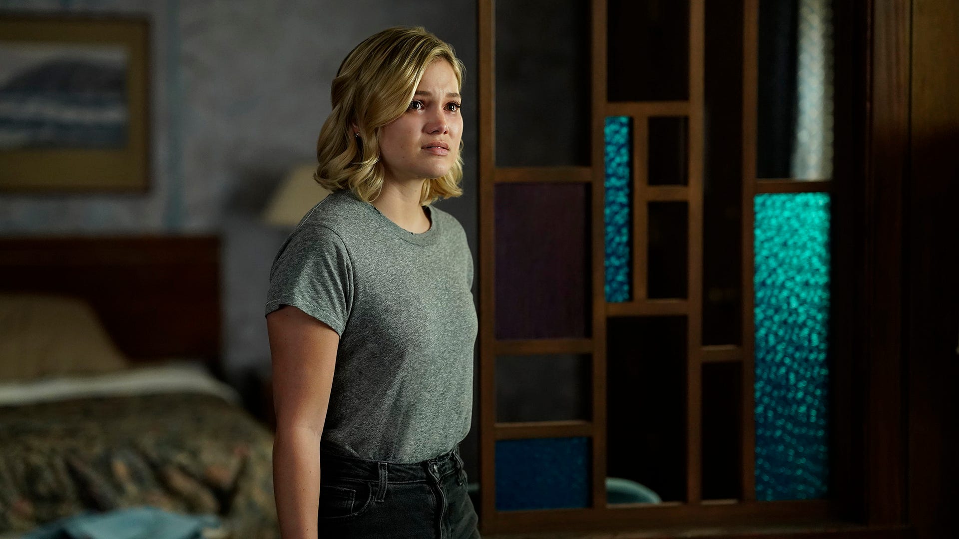 Olivia Holt In Cloak And Dagger Season 2 Wallpapers