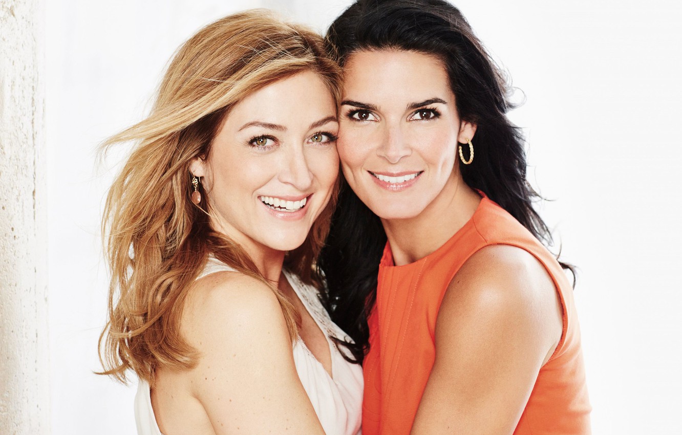 Rizzoli & Isles Wallpapers