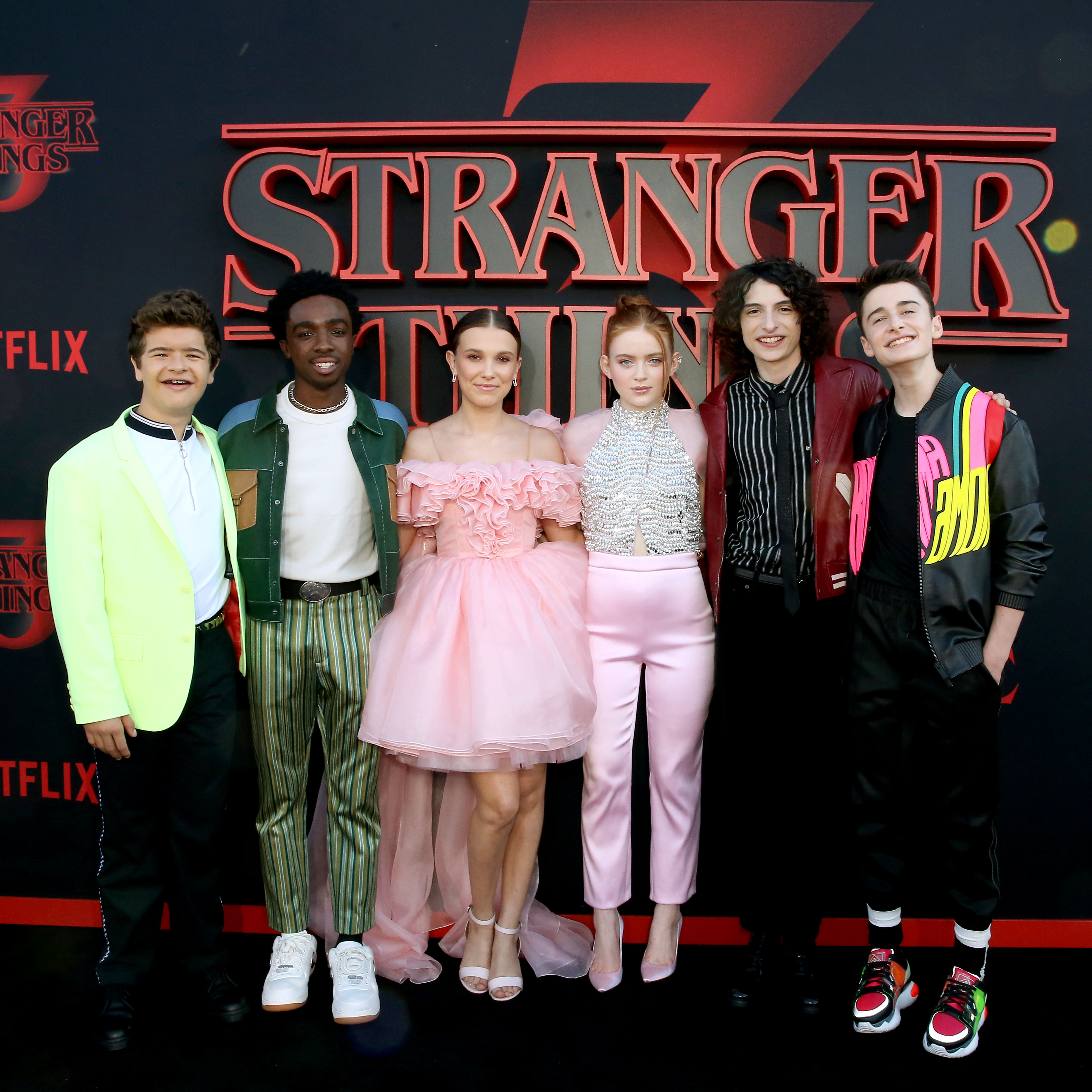 Sadie Sink And Millie Bobby Brown In Stranger Things 2019 Wallpapers