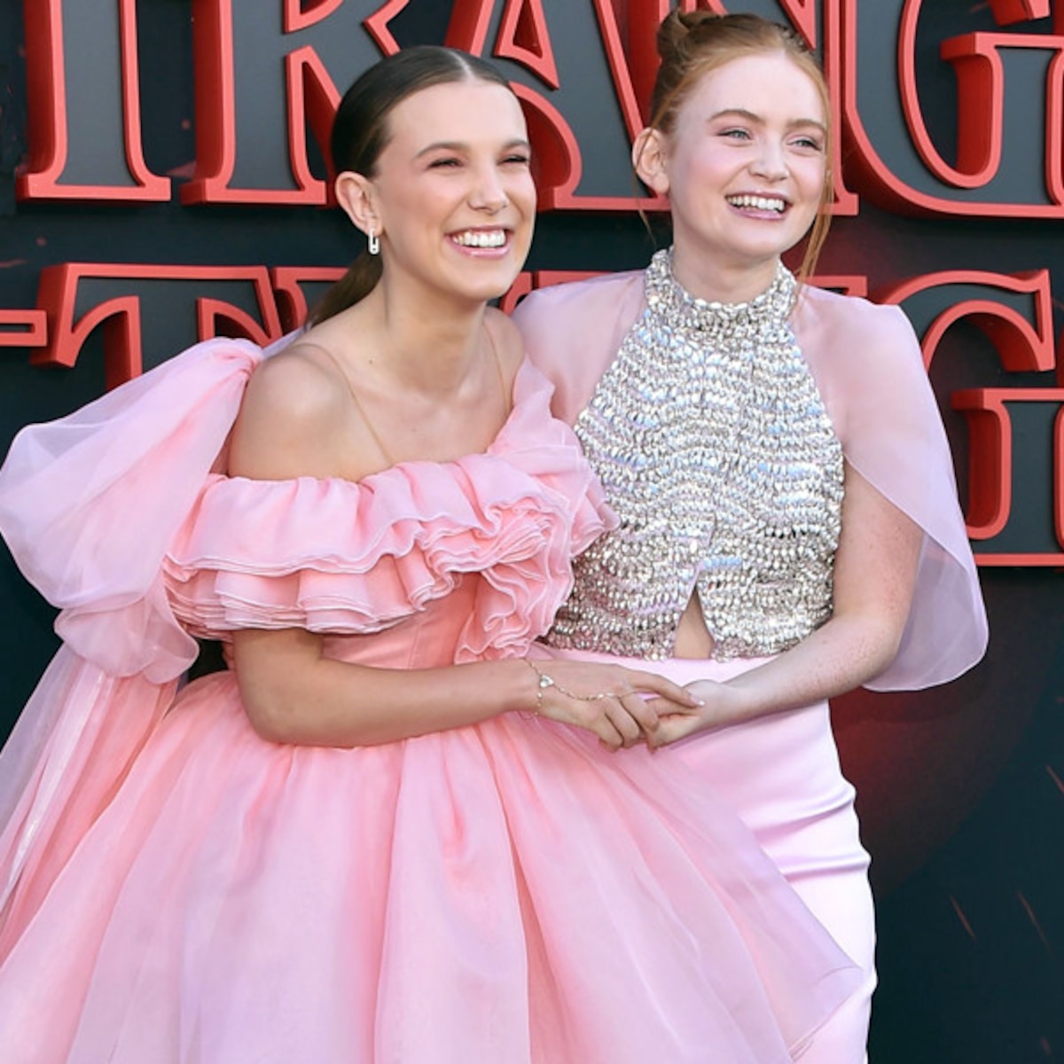 Sadie Sink And Millie Bobby Brown In Stranger Things 2019 Wallpapers