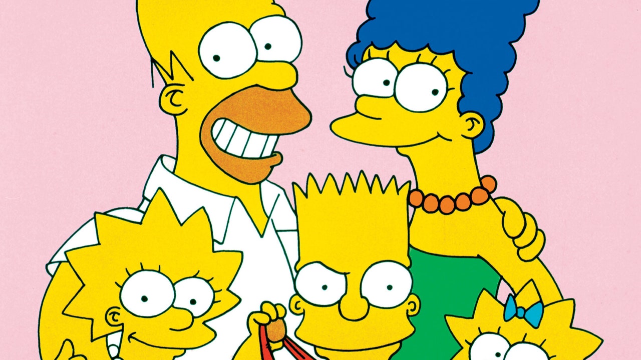 The Simpsons Family Watching Tv Wallpapers