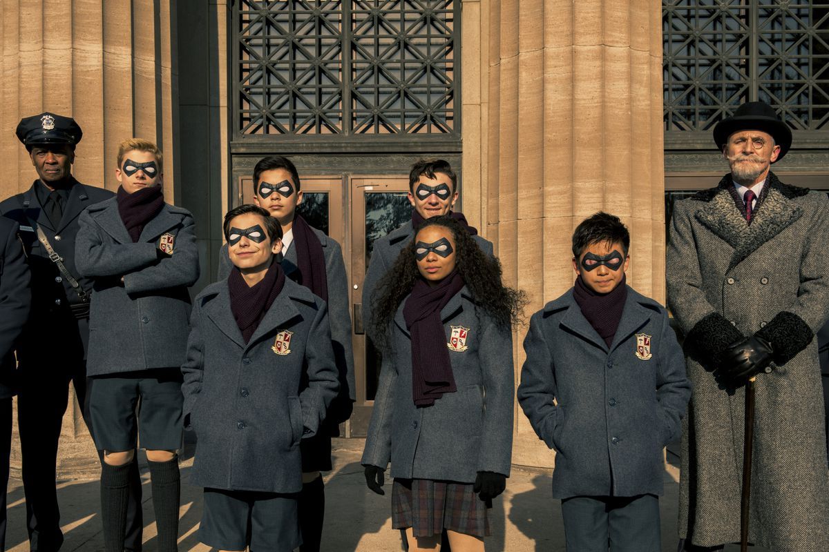 The Umbrella Academy 2 Poster Wallpapers
