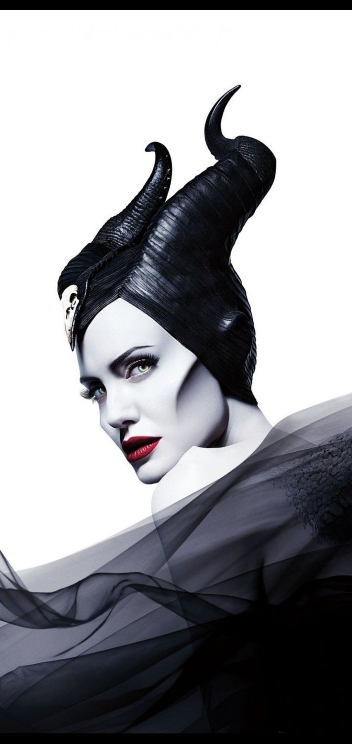 Angelina Jolie In Maleficent 2 Wallpapers