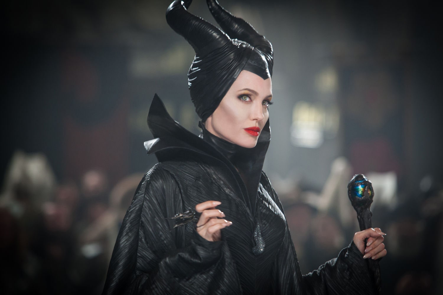 Angelina Jolie In Maleficent 2 Wallpapers