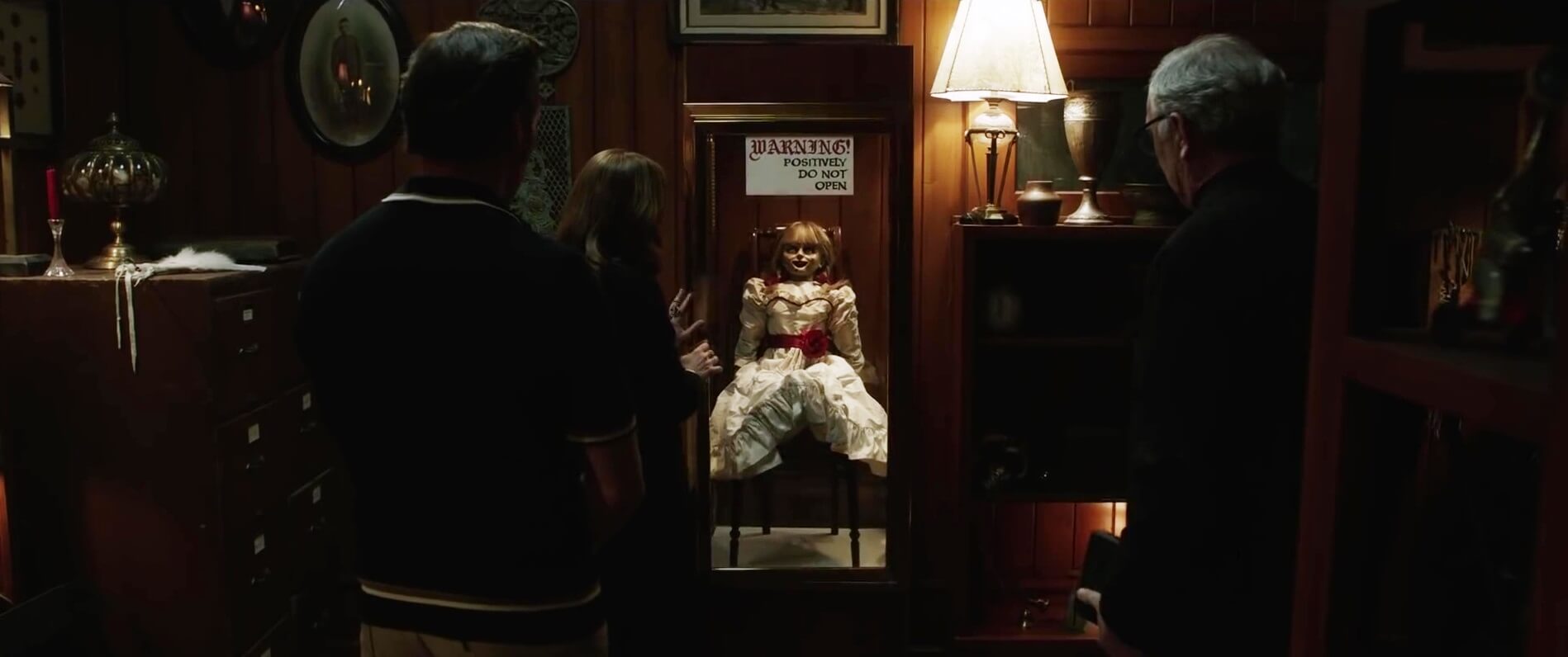 Annabelle Comes Home Poster Wallpapers