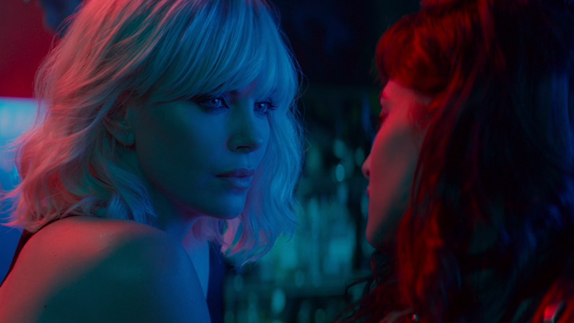 Atomic Blonde Girl Fighting Wallpapers