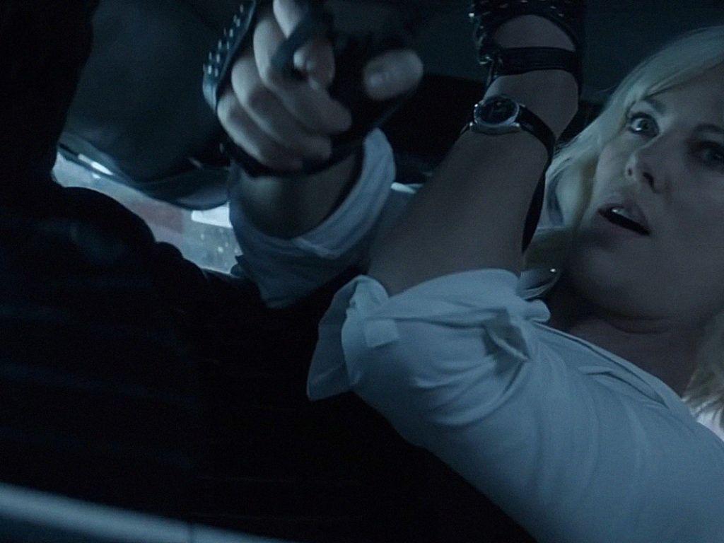 Atomic Blonde Girl Fighting Wallpapers