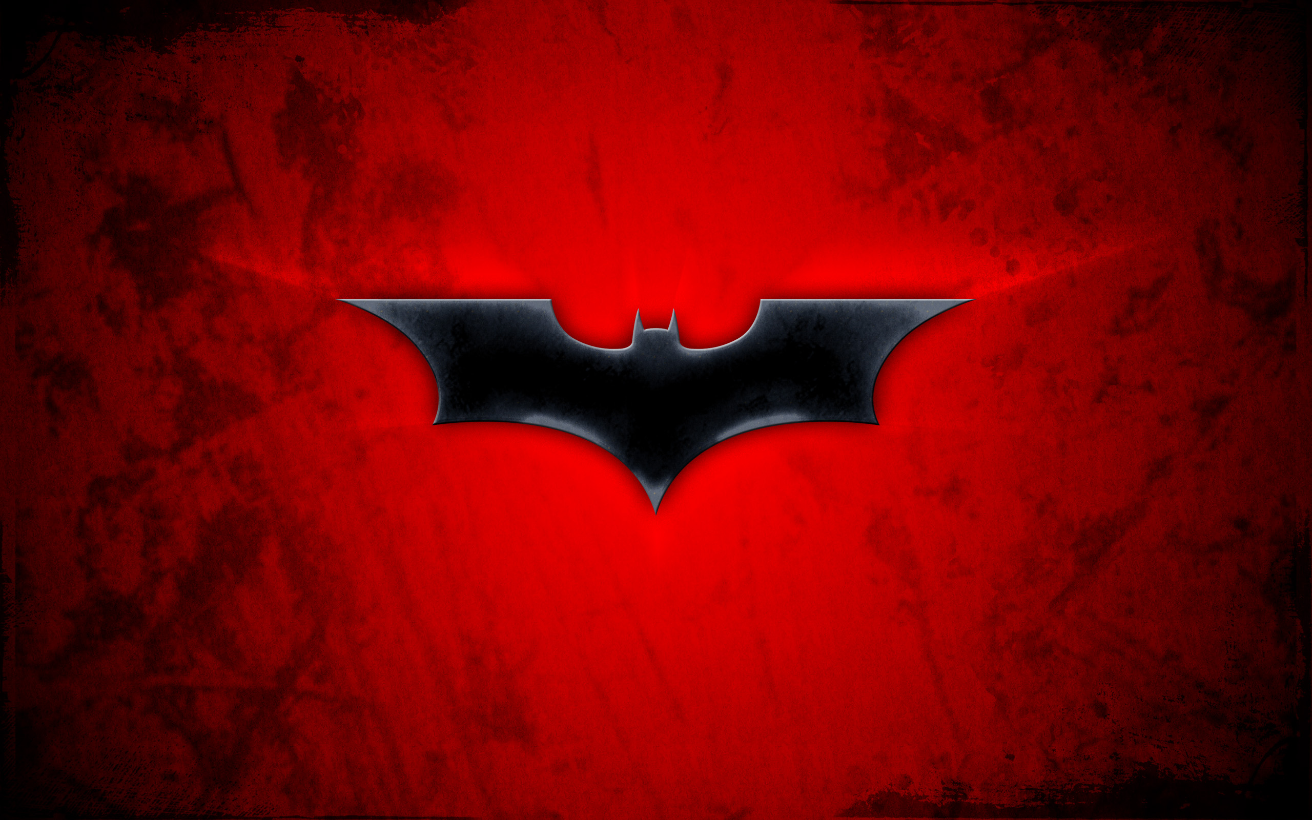 Batman: Under The Red Hood Wallpapers